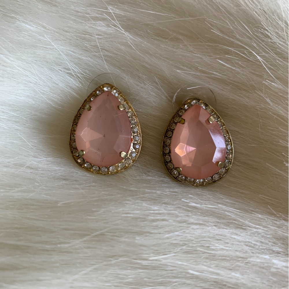 Elegant Pink Jewel Teardrop Earrings